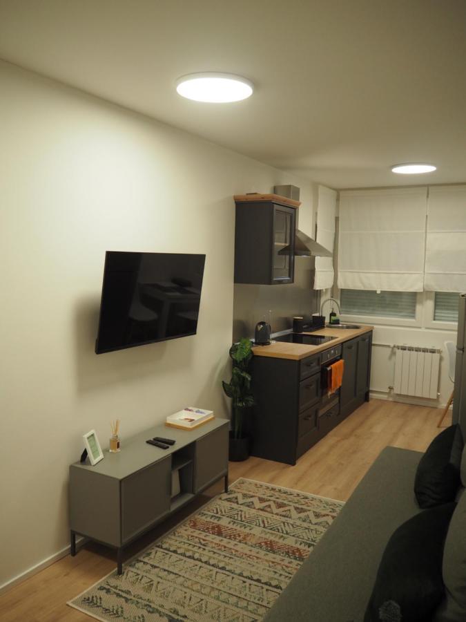 Apartment Simon ซาเกร็บ ภายนอก รูปภาพ