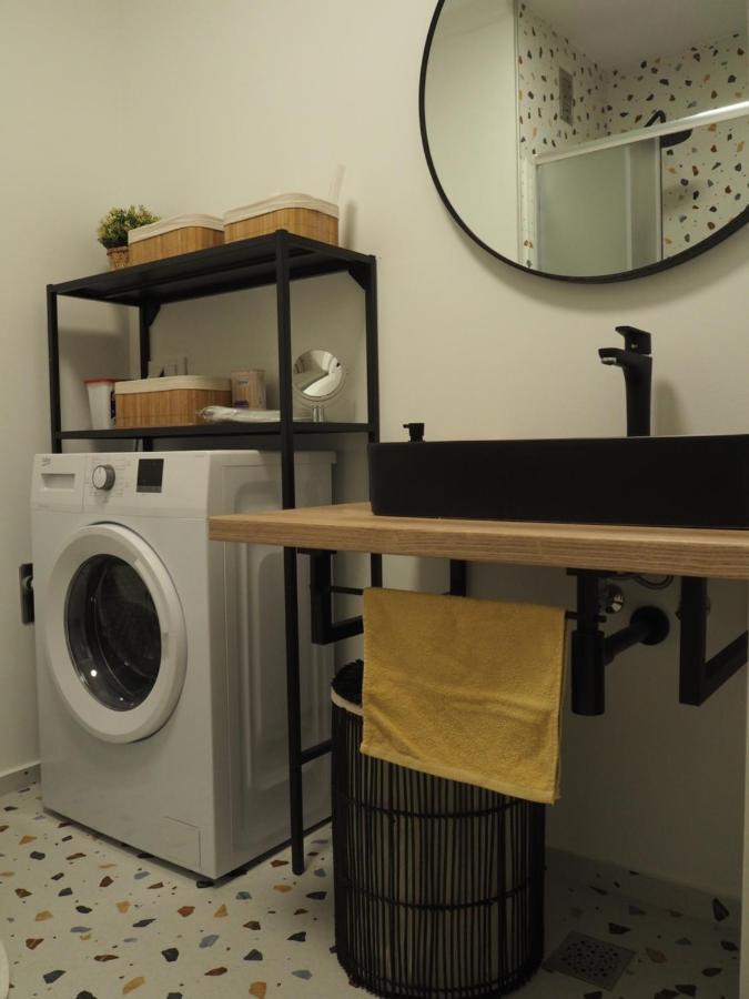 Apartment Simon ซาเกร็บ ภายนอก รูปภาพ